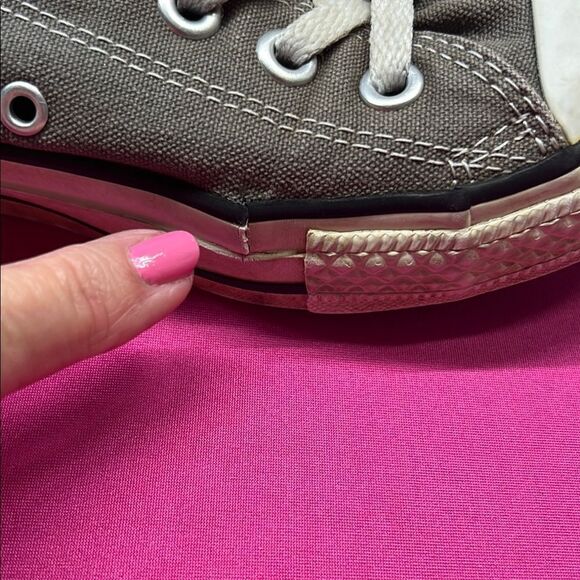 Converse Gray Low Top Unisex Sneakers M6 W8 - Picture 7 of 8